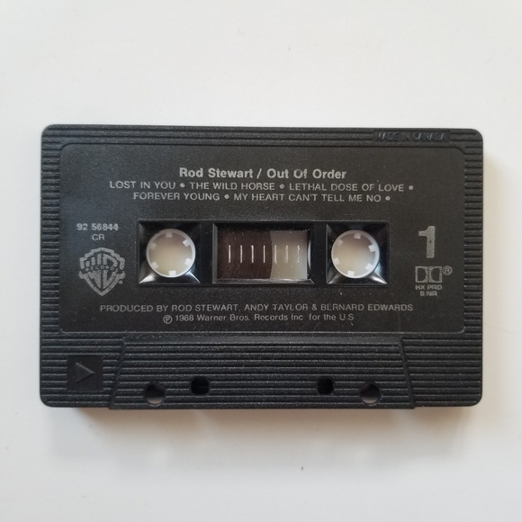 Rod Stewart 'Out of Order' Cassette Tape 🎵3/$15 - Picture 4 of 6